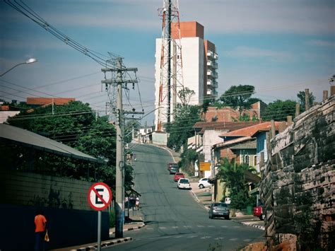 Ferro Velho Autos em Terra Preta, Mairiporã, SP .